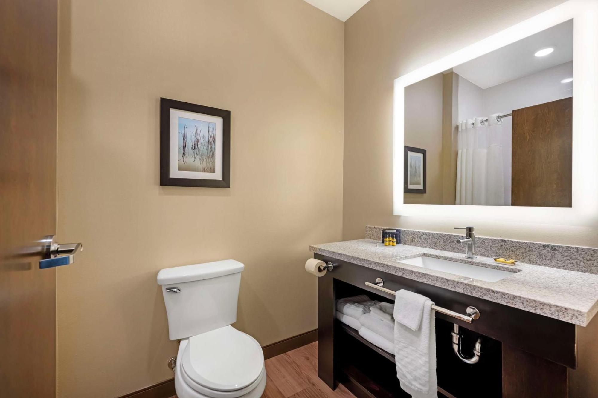 Best Western Plus Lakeview Hotel Madison Exterior foto